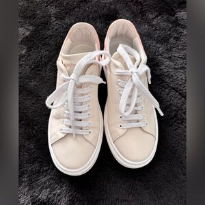 Valentino Fresia gently used white and pink sneakers size 8.5
